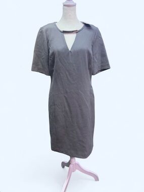 Michael Kors Gray Short-Sleeve Shift Dress with Keyhole Detail